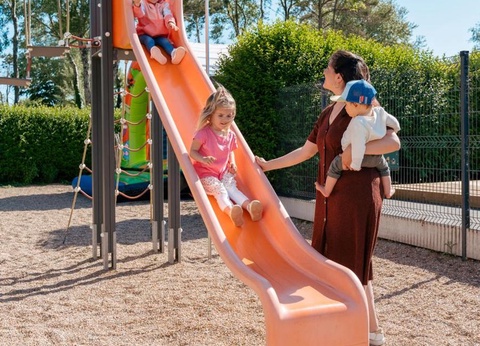 Camping Les Jardins de Kergal, 4* - 10