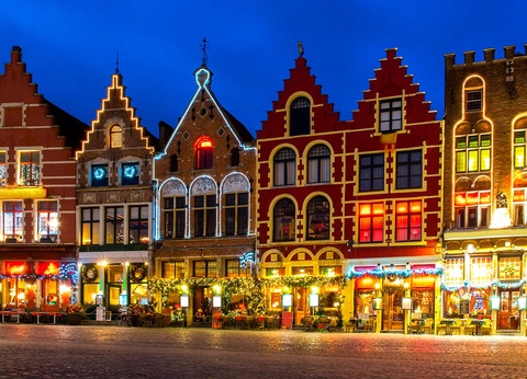 Plongez-vous dans l'ambiance magique de Noël à Bruges - 4* - 25