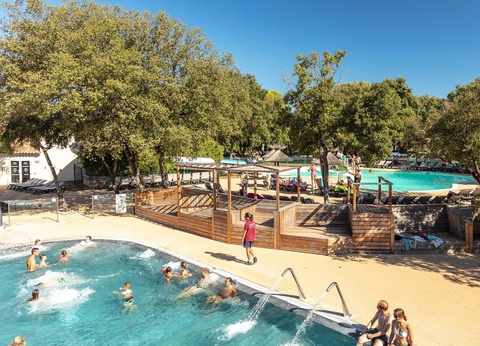 Camping du Domaine de Massereau, 5* - 6