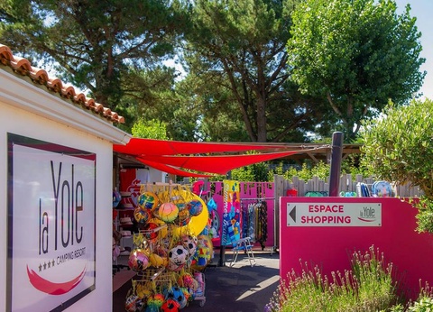 Camping Bontempo La Yole, 4* - 12