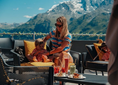 Hôtel Alparena 4* - 5