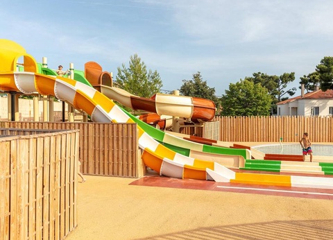 Camping Lou Souleï, 4* - 10