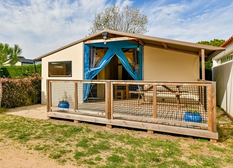 Camping Le Pont D'yeu, 3* - 22