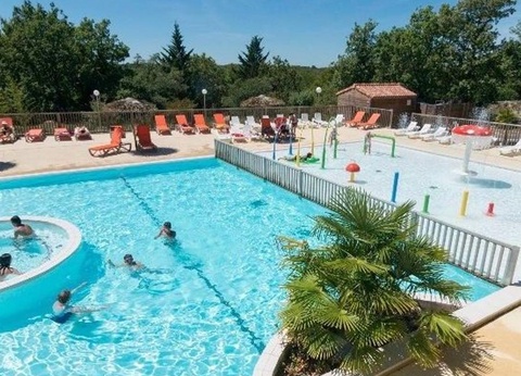 Camping Les Reflets du Quercy, 4* - 7