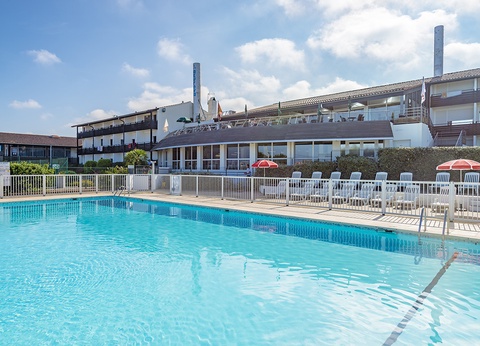 Club Azureva Anglet 2* en demi-pension - 6