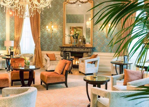 Séjour au centre de Bruges avec vue sur les canaux - 4* - 8