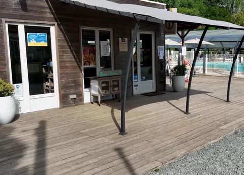 Flower Camping du Port Caroline, 3* - 16