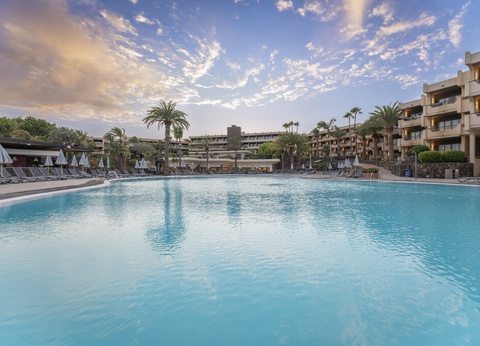 Hôtel Ôclub Experience Barcelo Lanzarote Active Resort 4* - 4