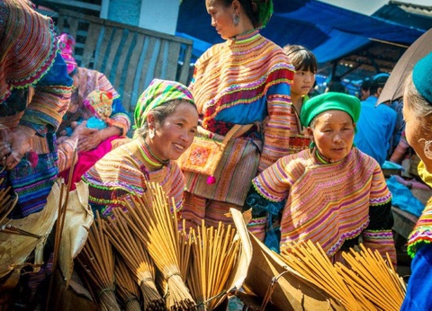 Circuit Vietnam Multicolore - 24