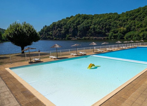 Camping Sea Green Château du Gibanel, 4* - 48