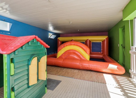 Camping L'Abri des Pins, 4* - 59