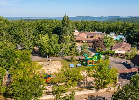 Camping Romanée - Lou Castel, 4* - 14