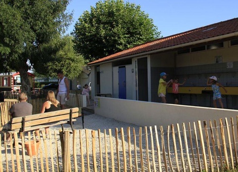 Camping Le Both d'Orouet, 3* - 28