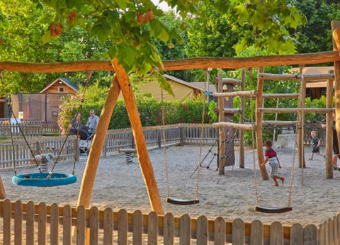 Camping La Plage d'Argens, 4* - 30