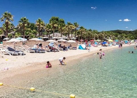 Camping Domaine Les Prairies de la Mer 5* - 26