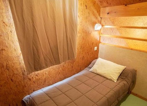 Camping Village de Chalets Le Pas de l'Ours, 3* - 22