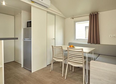 Camping Marvilla Parks - La Pinède 4* - 81