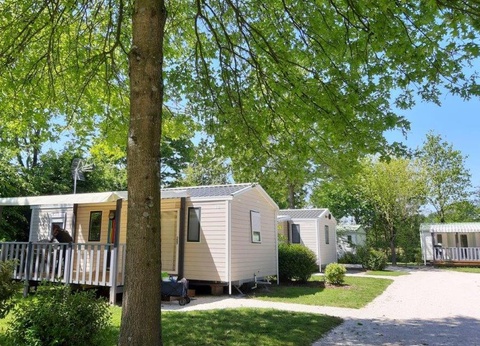 Camping Les Charmes 4* - 23