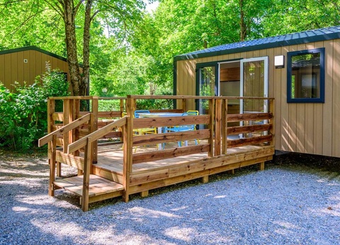 Camping Les Eaux Chaudes, 3* - 18