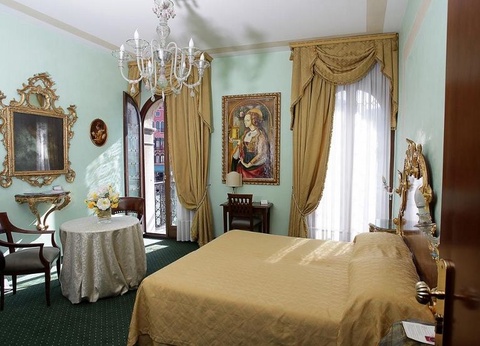 Hôtel Marconi 3* « sans transfert » - 2