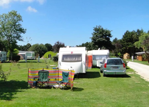 Flower Camping Le Rompval, 3* - 12