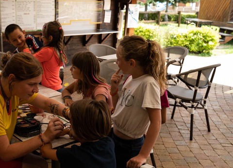 Camping Les Bords de Loue, 3* - 59