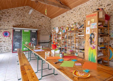 Camping Les Gorges Du Chambon - Ciela Village, 4* - 8