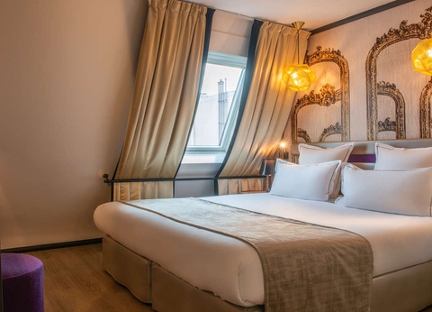 Séjour romantique à deux pas de la Tour Eiffel - 4* - 10