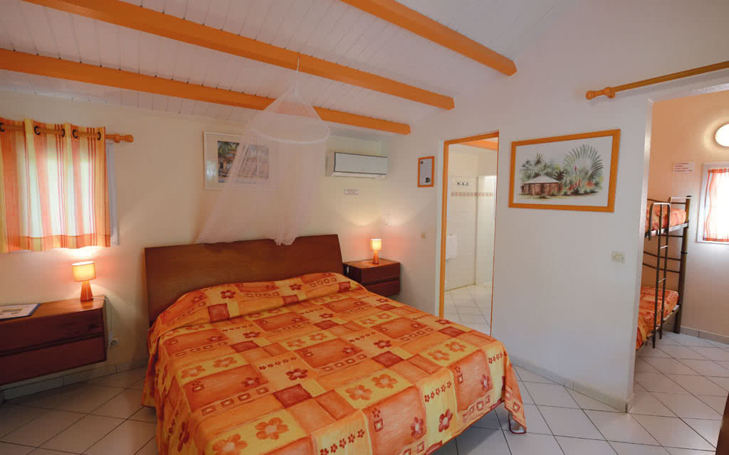 Résidence Hôtelière Fleurs des Iles 2* - 3