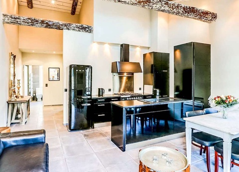 Séjour tout confort dans un appartement design à Cannes - 3* - 5