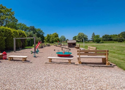 Camping Les Bois du Bardelet, 5* - 5