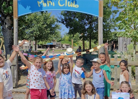 Camping La Grand Métairie - Camping Paradis, 4* - 12