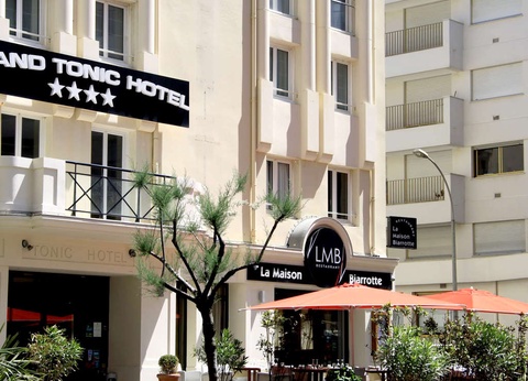 Escapade en bord de mer à Biarritz en chambre familiale - 4* - 7