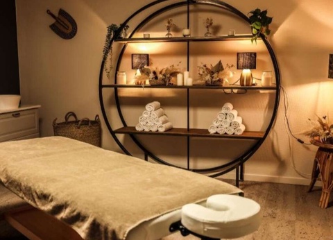 Profitez d'une escapade romantique avec champagne dans la ville historique de Rocamadour - 4* - 36