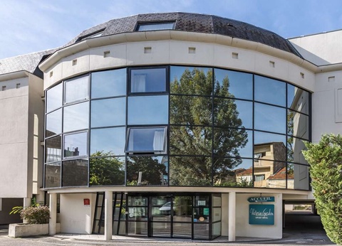 Séjour à la découverte de Bordeaux avec bouteille de vin et parking inclus - 3* - 3