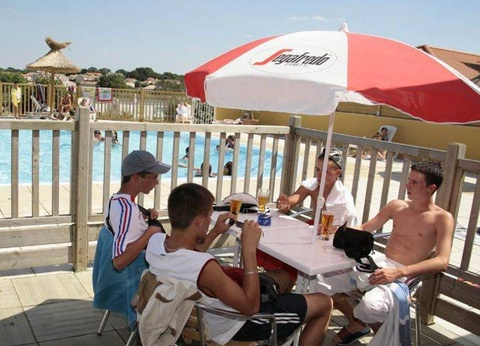 Camping La Riviera, 4* - 53