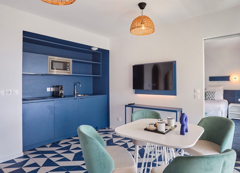 Appart'hôtel Signature Marseille Centre Euromed - 13