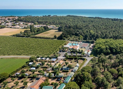 Camping Romanée - le Cormoran, 5* - 34