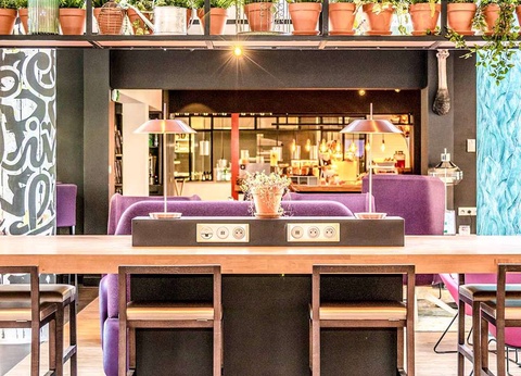 Week-end en chambre surclassée et accès fitness à Lyon Bron - 4* - 3