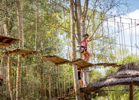 Camping Domaine de La Yole, 5* - 33