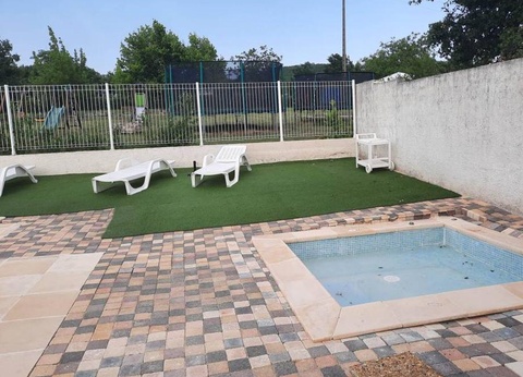 Camping Les Chênes Clairs, 3* - 4