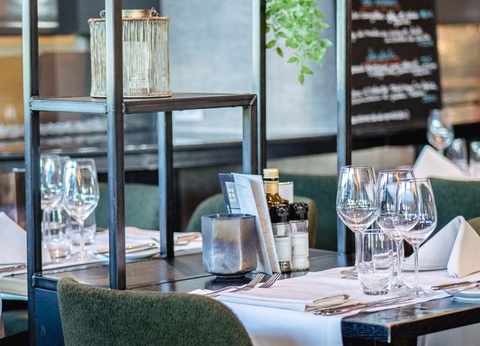 Carrefour: détente deluxe 4* en chambre supérieure à Mons - 4* - 14