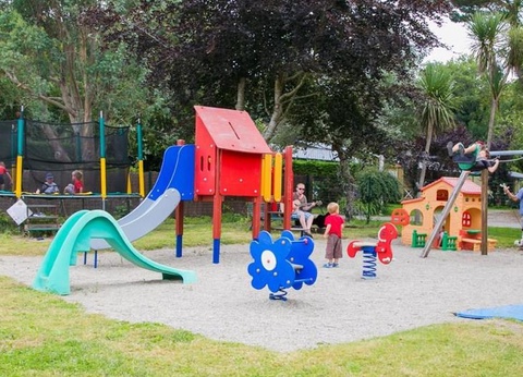 Camping De La Plage à Benodet, 4* - 5