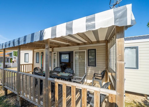 Camping Le Pont D'yeu, 3* - 47