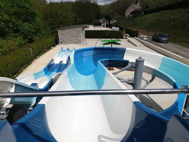 Camping Auvergne Camping Paradis Village De Vacances La Gineste, 4