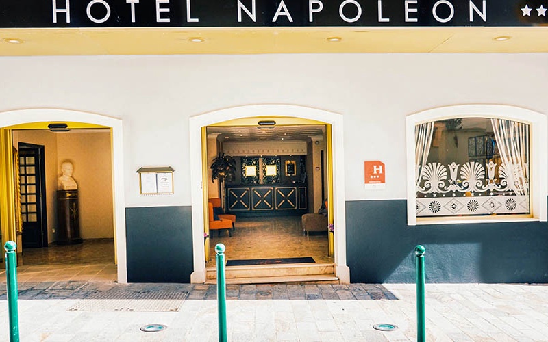 Hôtel Napoléon 3* - 1