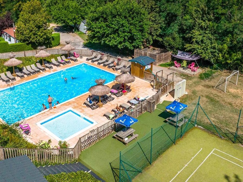 Flower Camping la Châtaigneraie, 4* - 1
