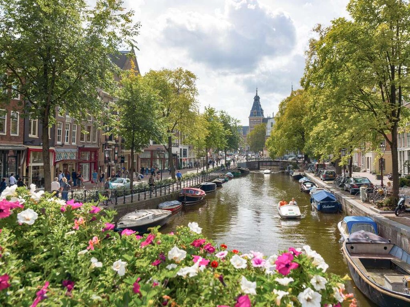 Une nuit d'hôtel branchée avec un délicieux petit-déjeuner dans le centre d'Amsterdam - 4* - 1