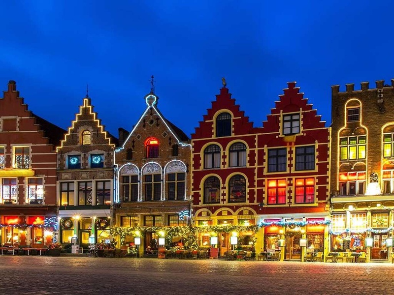 Séjour à Noël au coeur de Bruges avec surclassement et marché de Noël - 1