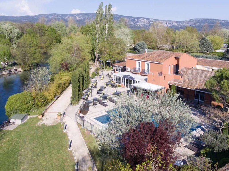 Escapade culinaire et détente dans le Luberon - 4* - 1